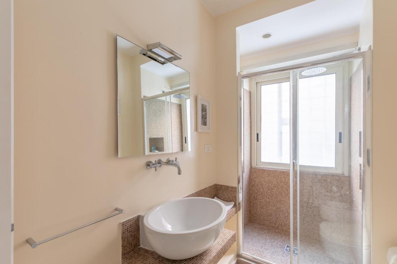 רומא Iflat Cozy Apartment Near Saint Peter N° 2 מראה חיצוני תמונה